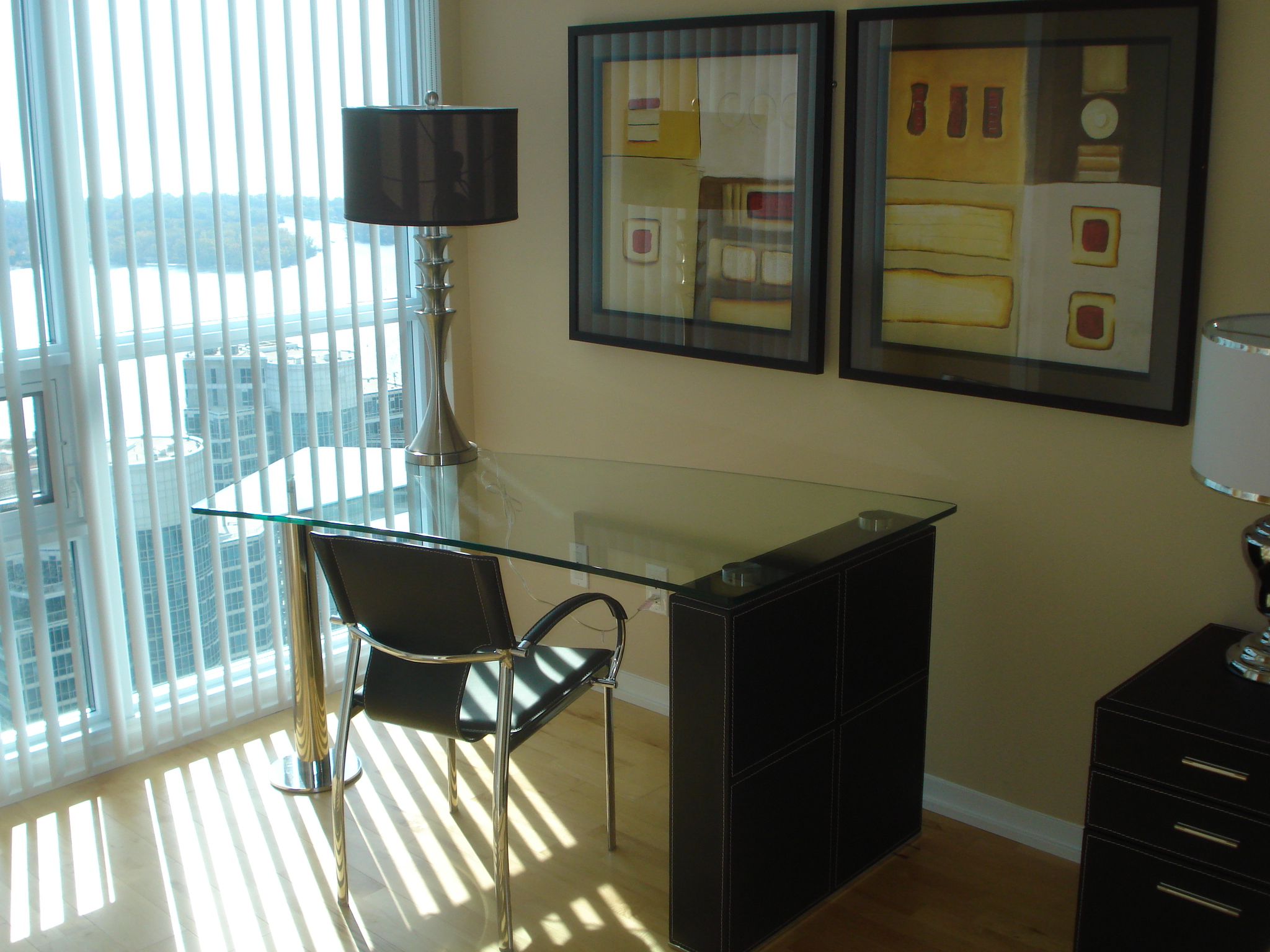 Work Station in all Suites